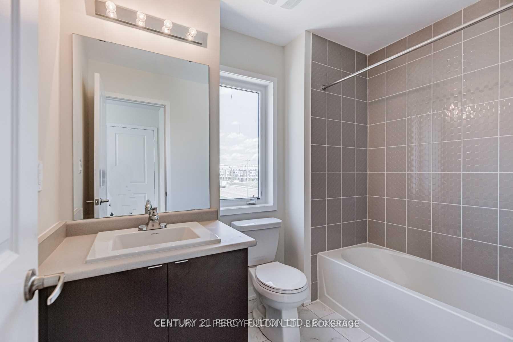 Photo 15 of Unit 105, 2550 Castlegate Crossing Drive, Pickering, Duffin Heights — HOMEH