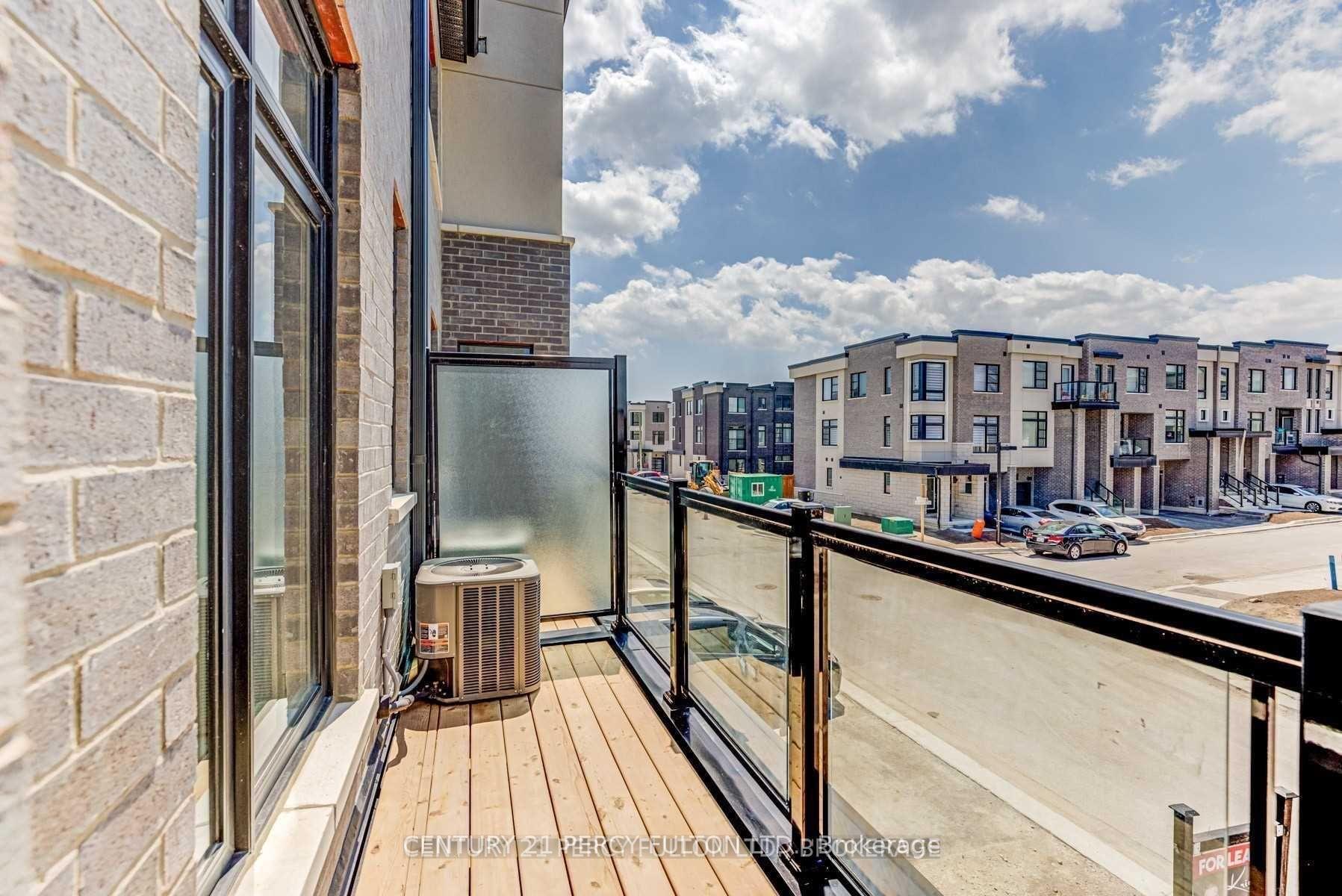 Photo 18 of Unit 105, 2550 Castlegate Crossing Drive, Pickering, Duffin Heights — HOMEH