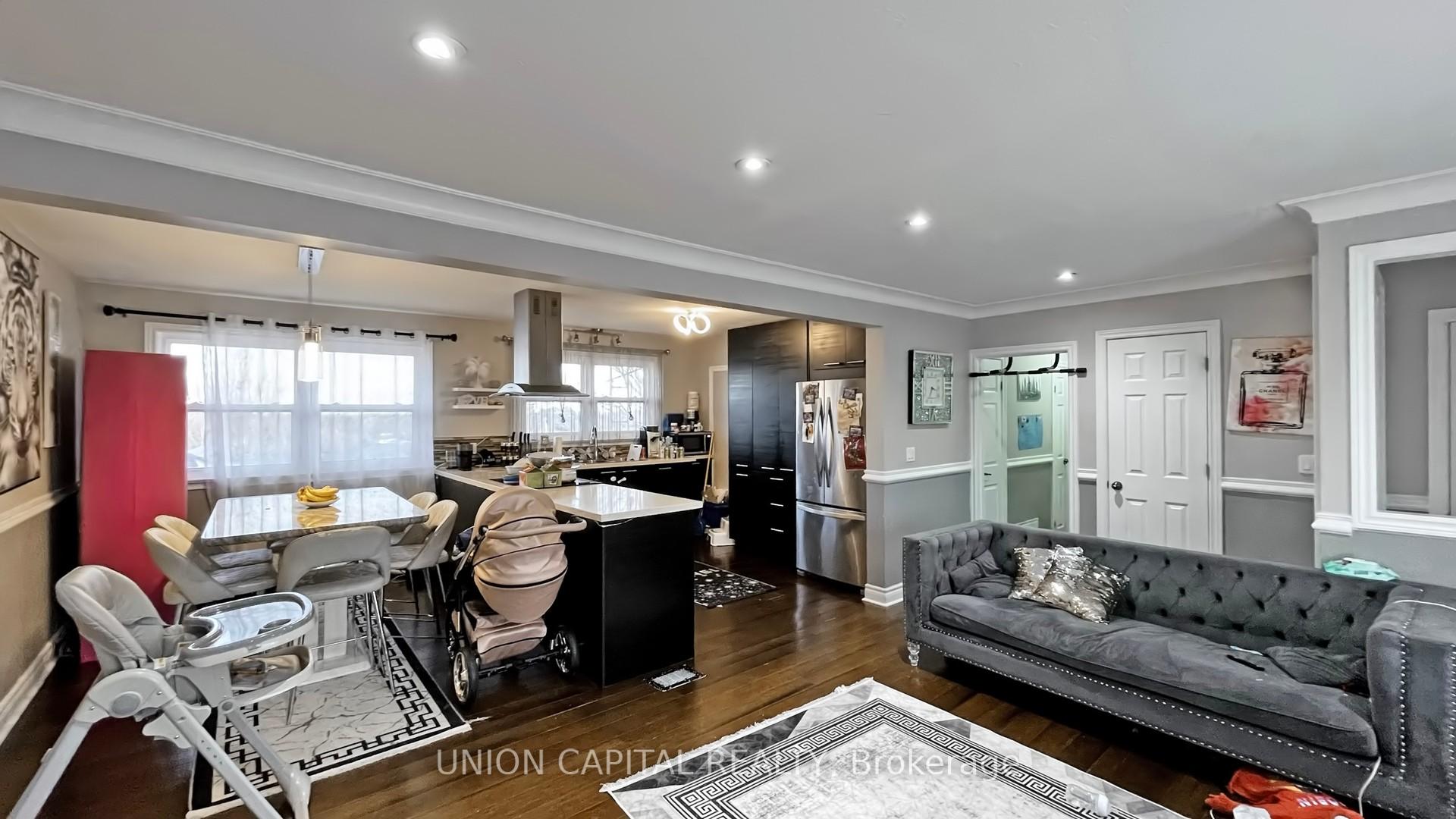 Photo 4 of 735 Tennyson Avenue, Oshawa, Donevan — HOMEH