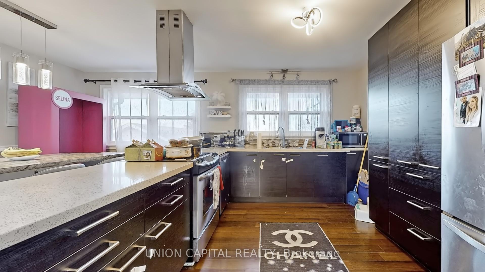 Photo 5 of 735 Tennyson Avenue, Oshawa, Donevan — HOMEH