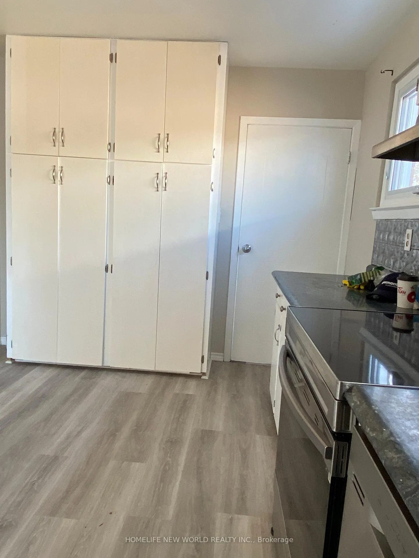 Photo 12 of 832 Reytan Boulevard, Pickering, Bay Ridges — HOMEH