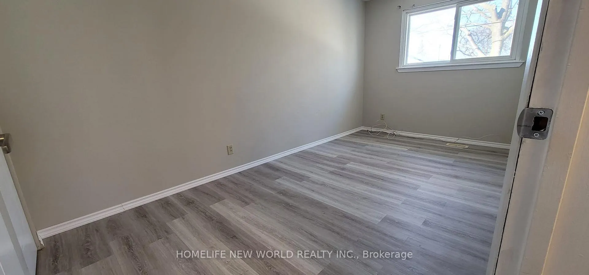Photo 17 of 832 Reytan Boulevard, Pickering, Bay Ridges — HOMEH