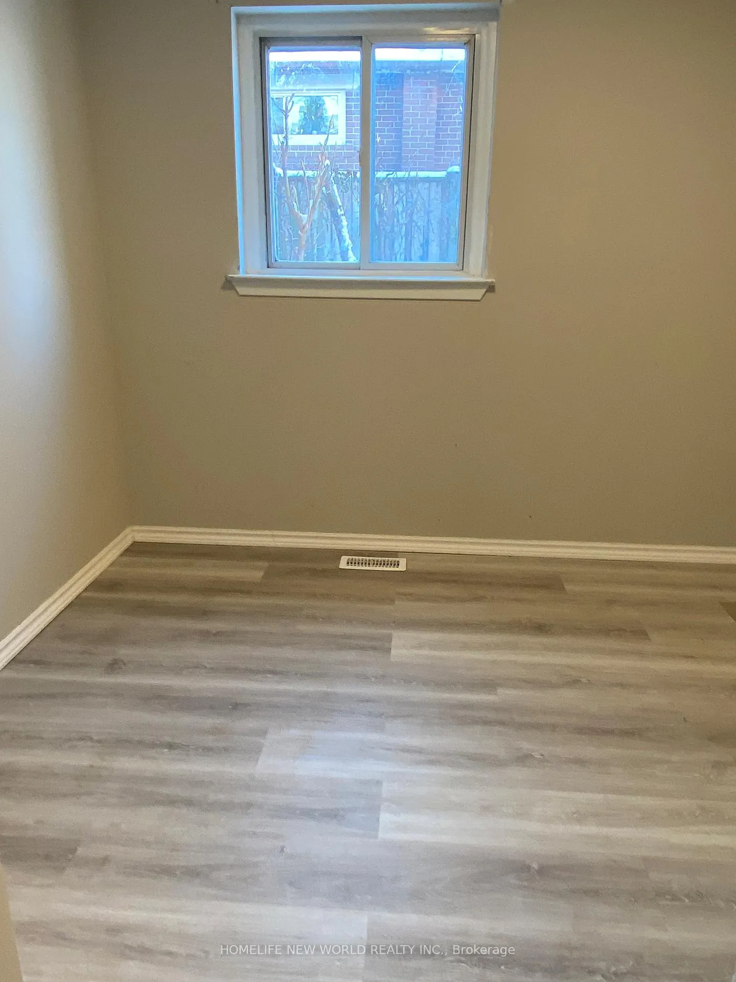 Photo 20 of 832 Reytan Boulevard, Pickering, Bay Ridges — HOMEH