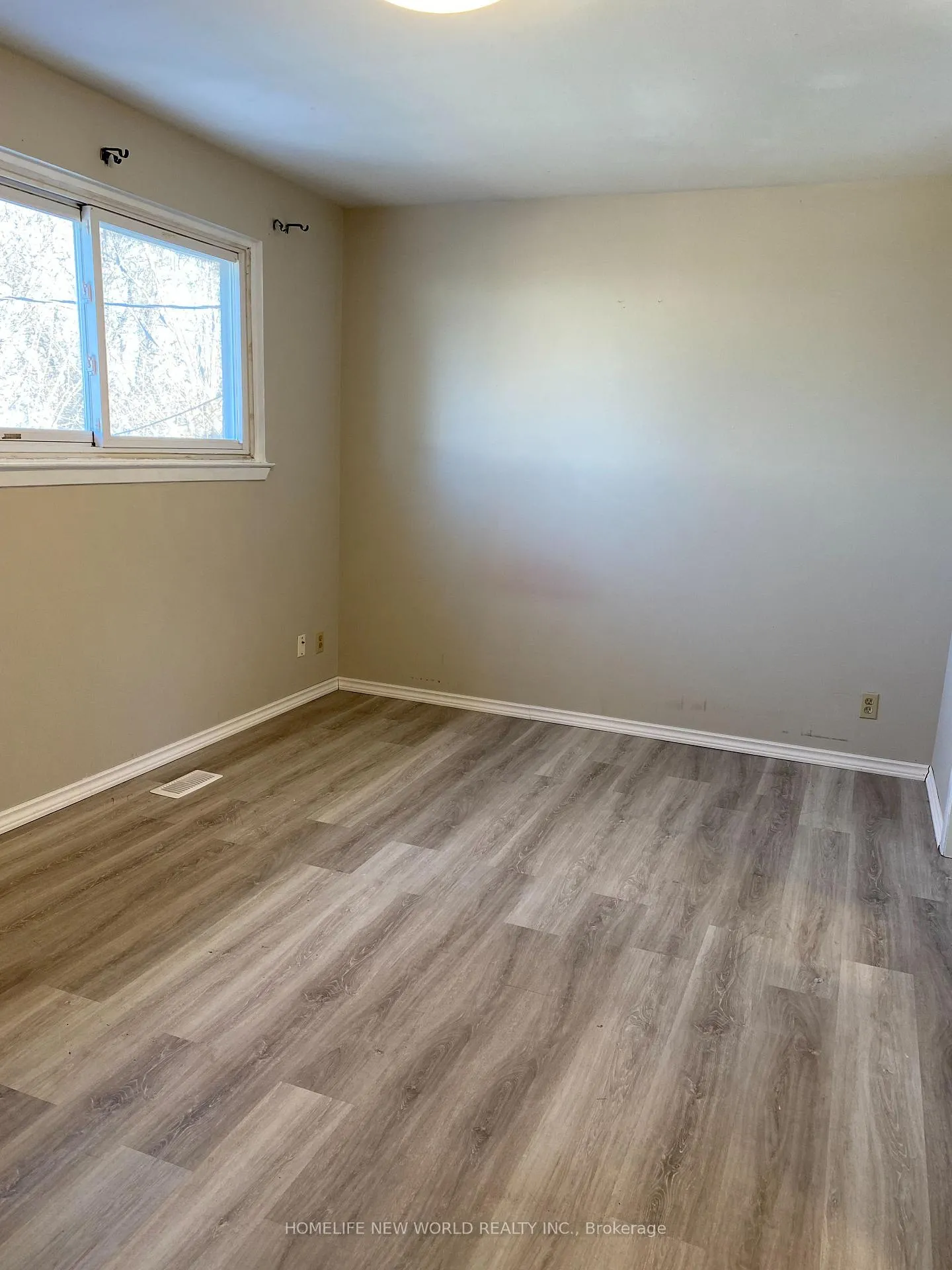 Photo 31 of 832 Reytan Boulevard, Pickering, Bay Ridges — HOMEH