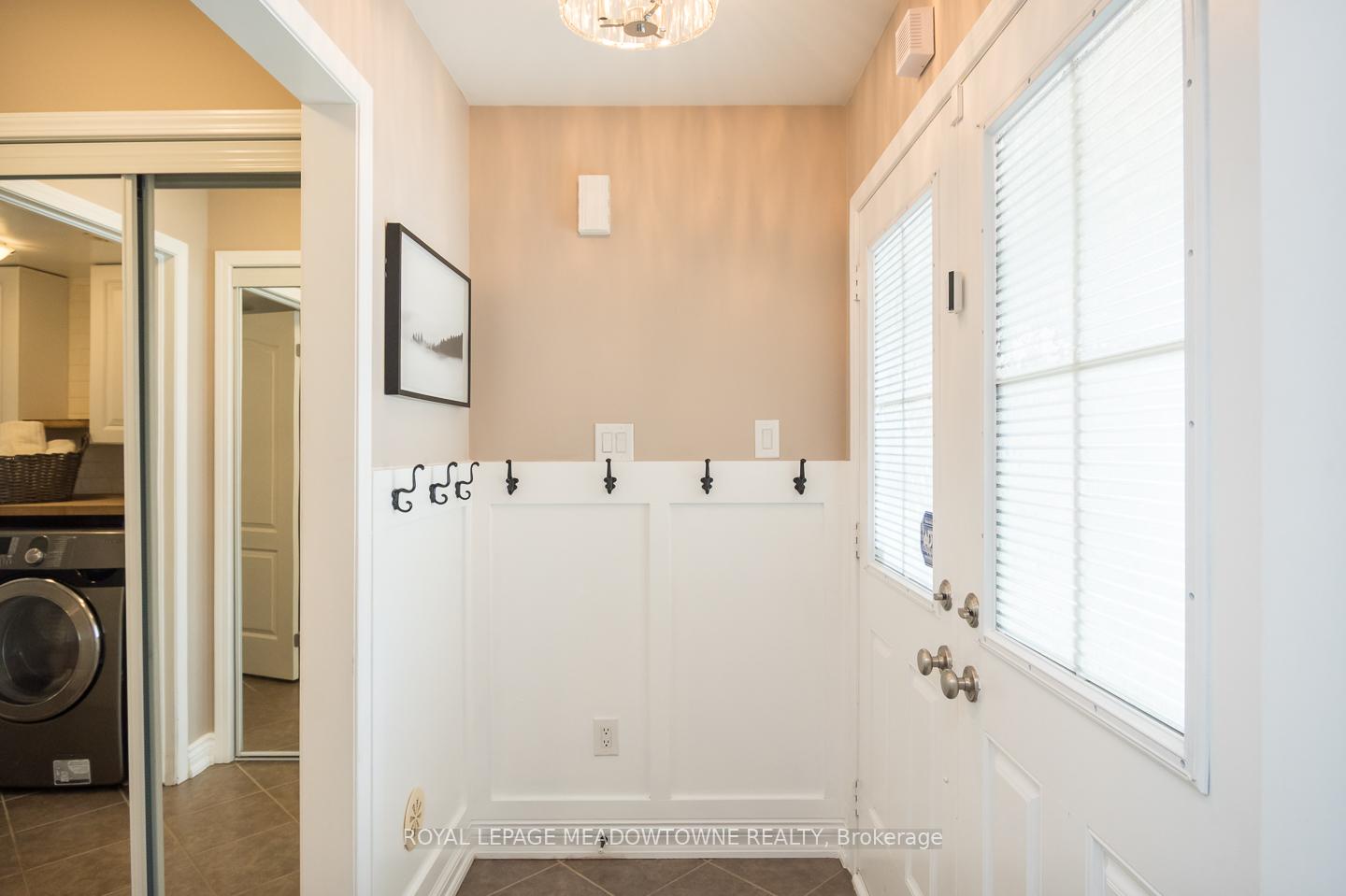 Photo 3 of 236 Magurn Gate, Milton, Harrison — HOMEH
