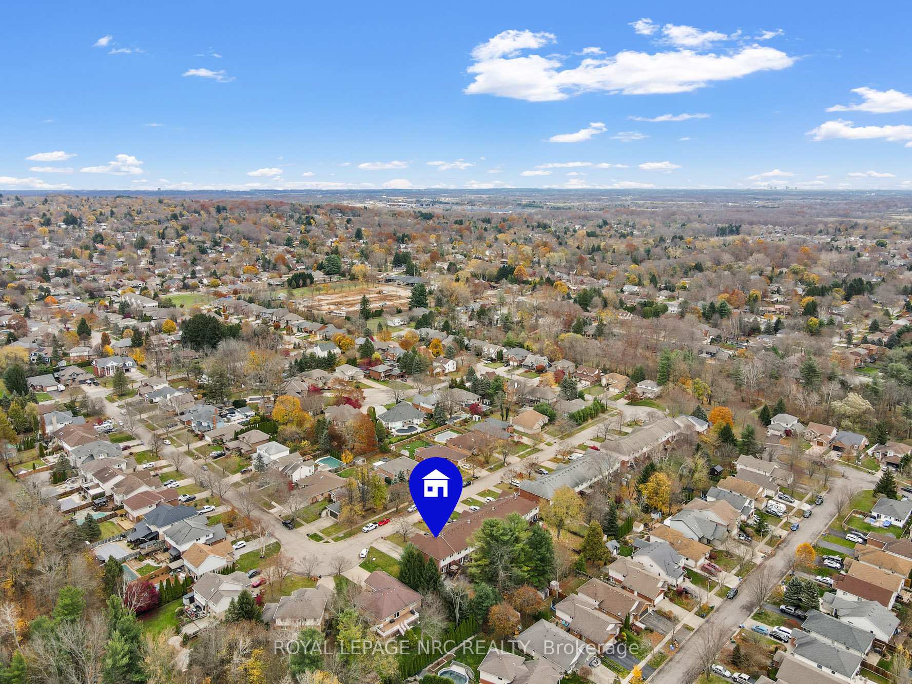 Photo 39 of 210 Lawrence Lane, Pelham, Fonthill — HOMEH