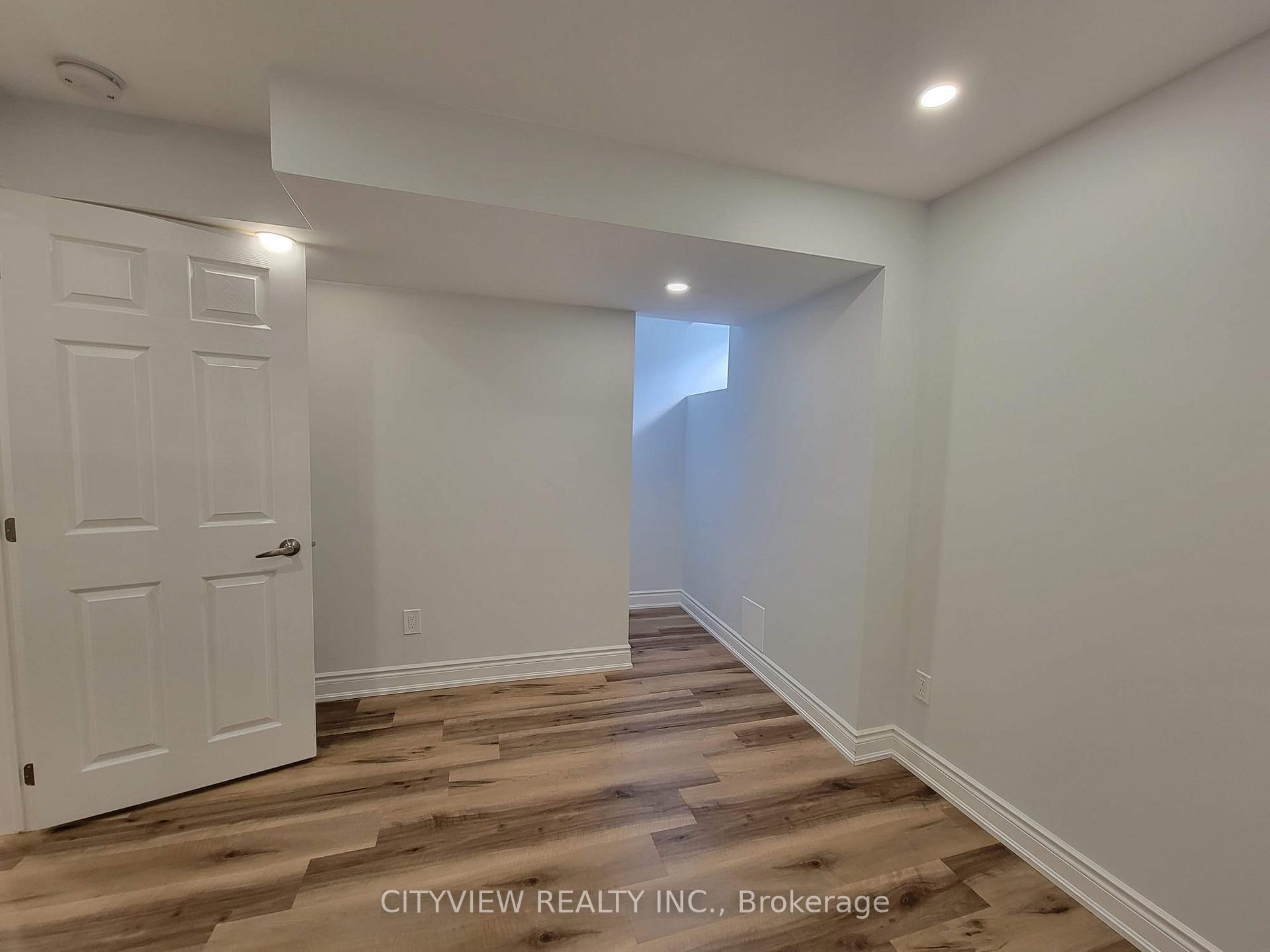 Photo 7 of 1466 Farmstead Drive, Milton, Ford — HOMEH