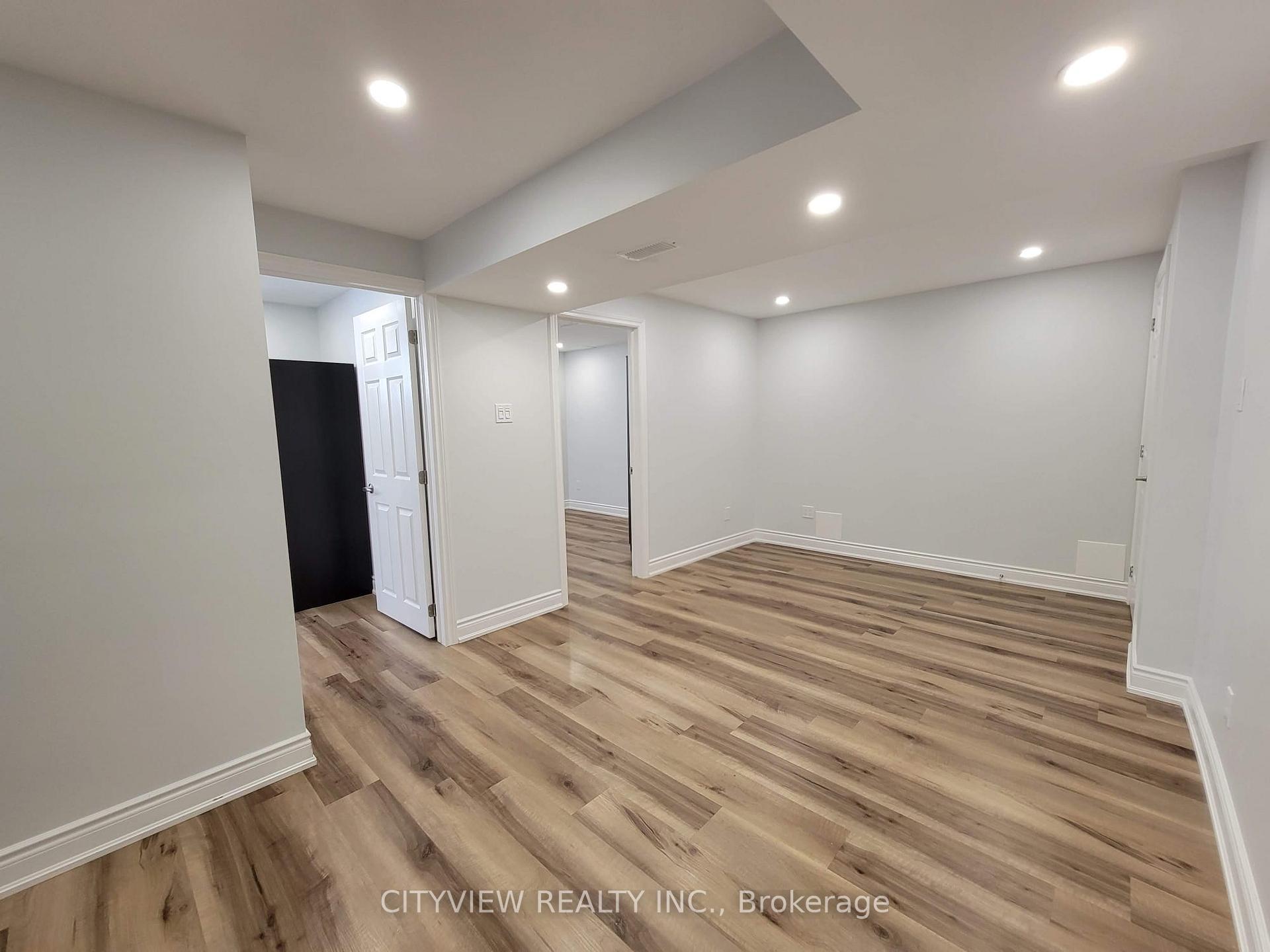 Photo 8 of 1466 Farmstead Drive, Milton, Ford — HOMEH