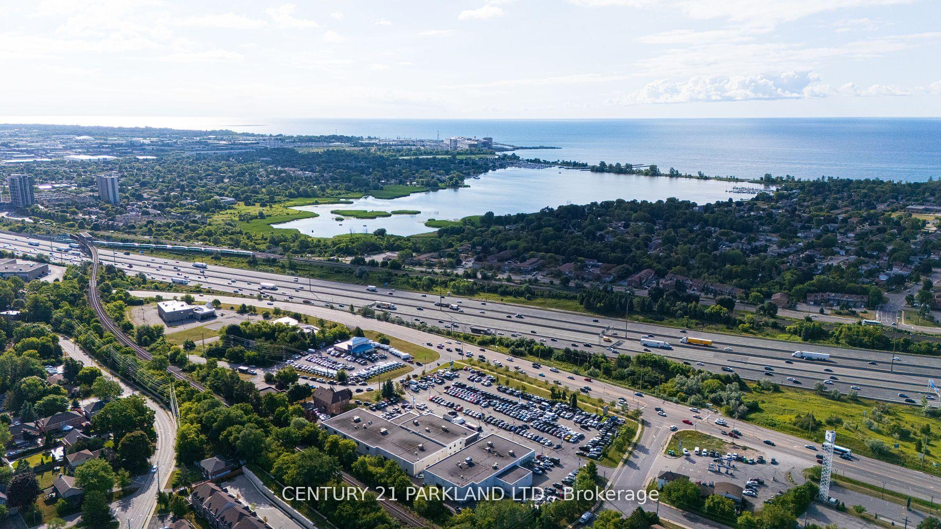 Photo 7 of Unit POTL #2, 1741 Fairport Road, Pickering, Dunbarton — HOMEH