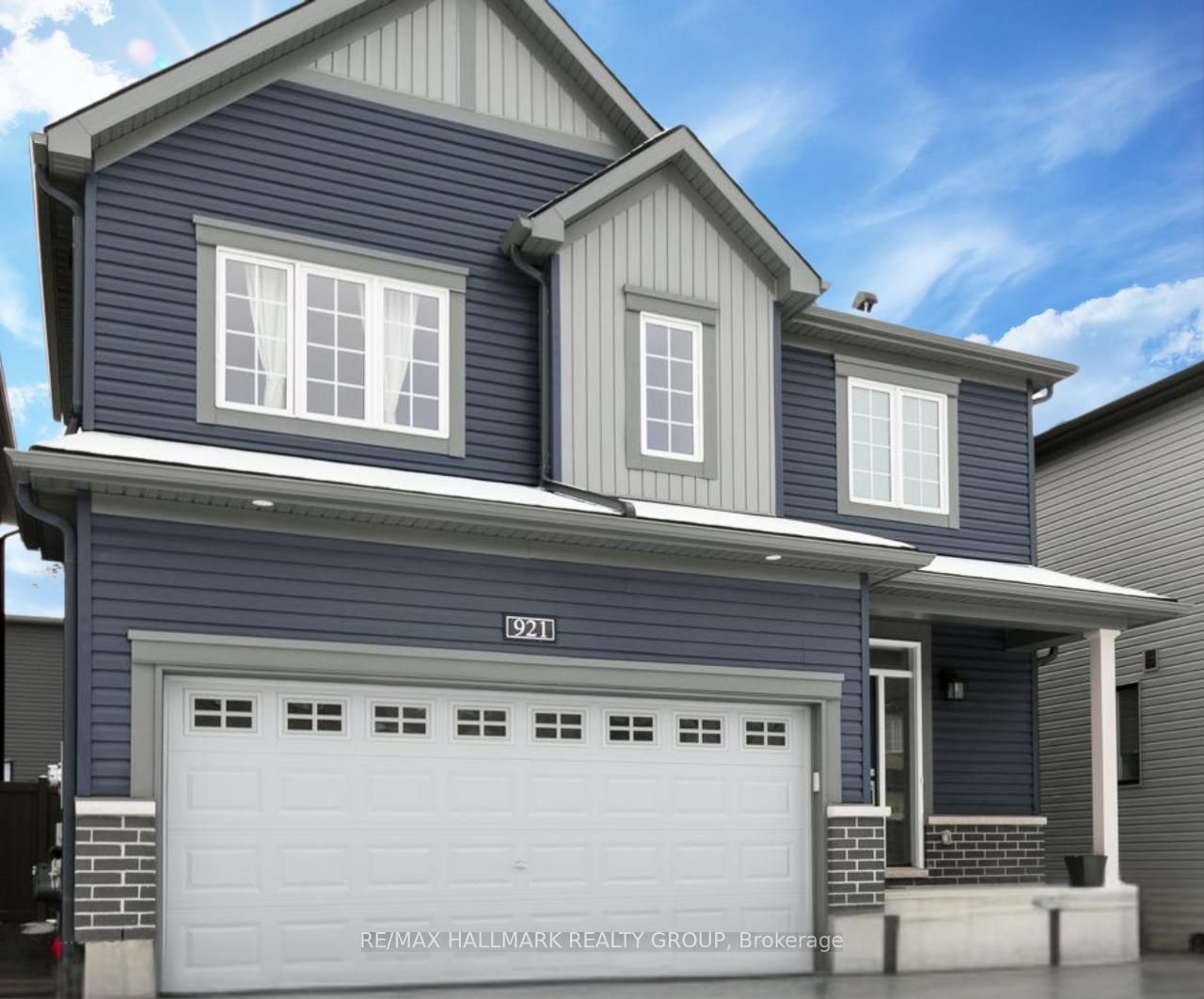 Front of 921 Lakeridge Drive