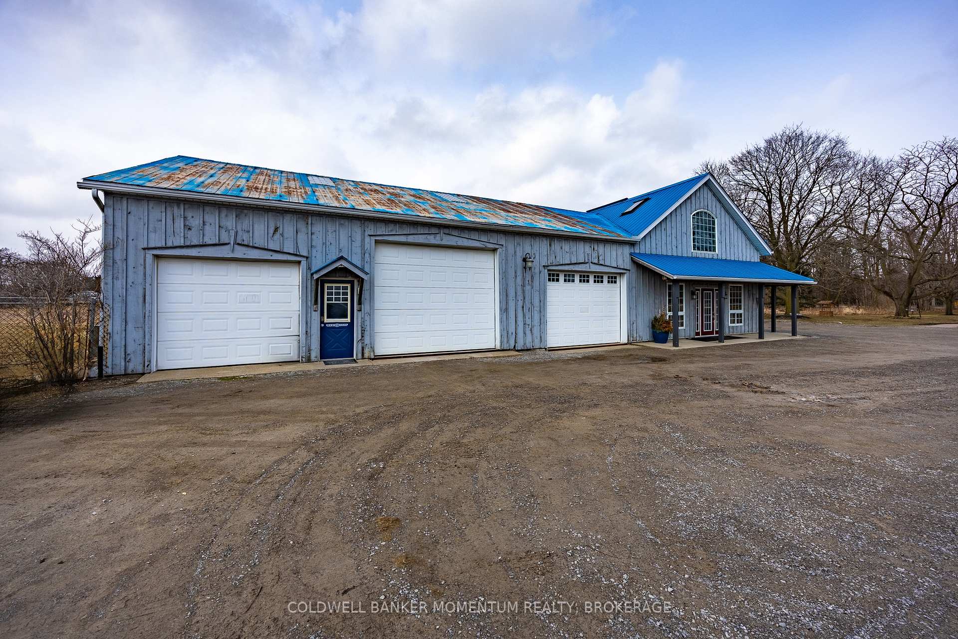 Front of 2317 Highway 24 S