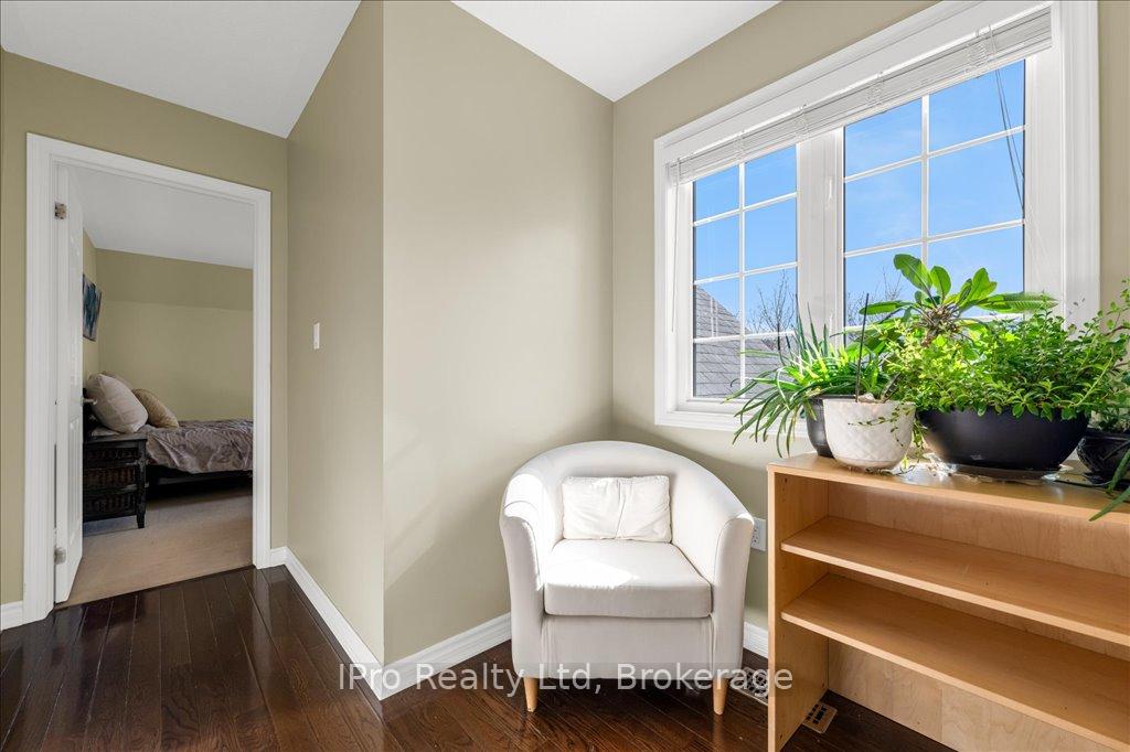 Photo 14 of 884 Bessy Trail, Milton, Coates — HOMEH