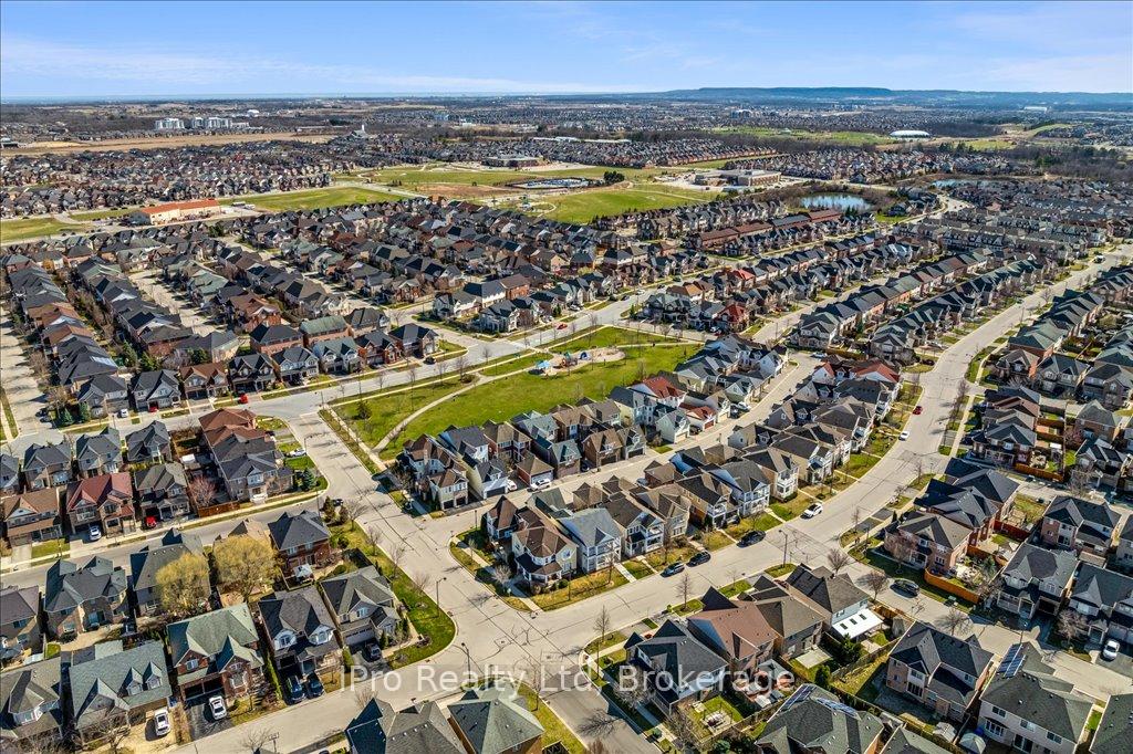 Photo 26 of 884 Bessy Trail, Milton, Coates — HOMEH