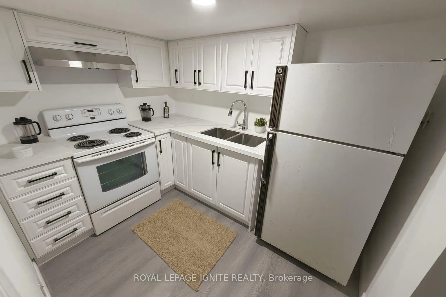 Photo 13 of 187 Twyn Rivers Drive, Pickering, Rougemount — HOMEH