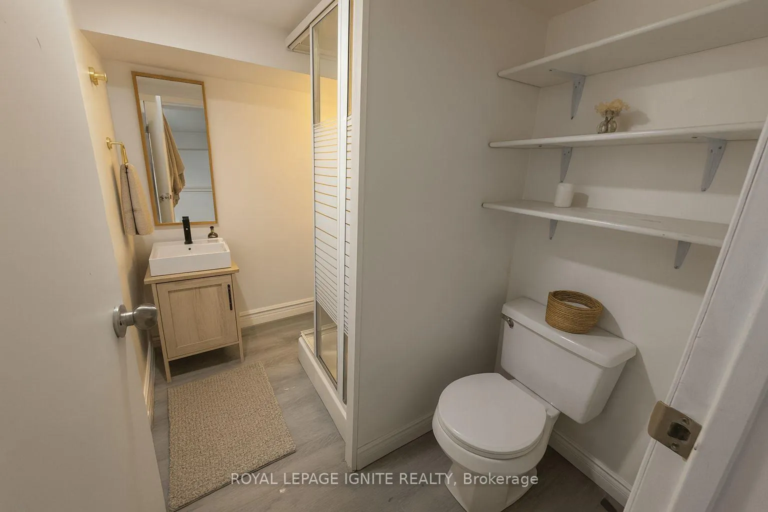 Photo 14 of 187 Twyn Rivers Drive, Pickering, Rougemount — HOMEH