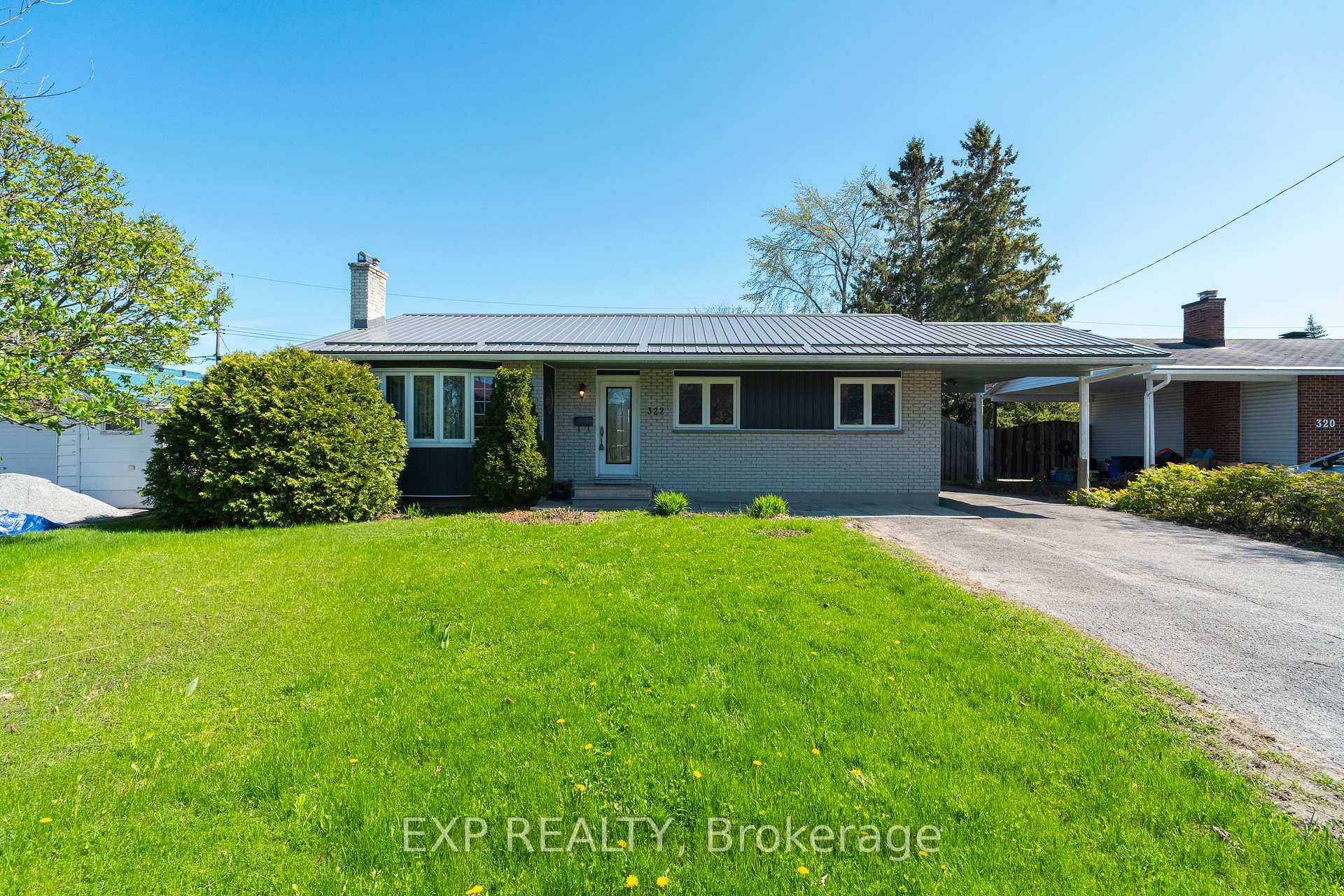 Front of 322 Galloway Drive