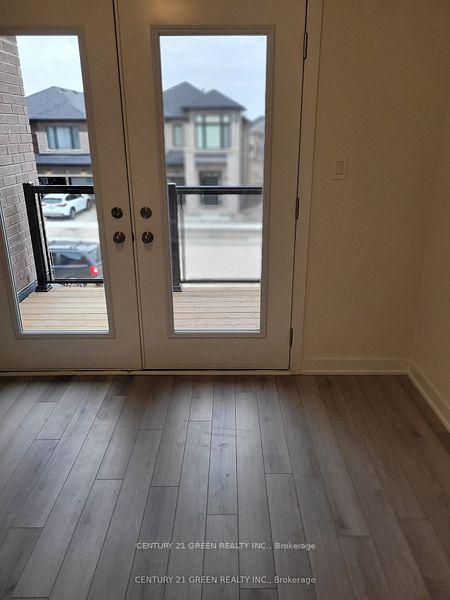 Photo 15 of 1492 Rose Way, Milton, Cobban — HOMEH