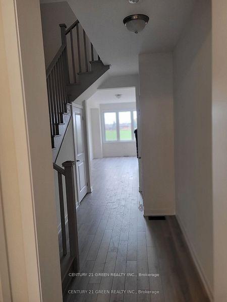 Photo 20 of 1492 Rose Way, Milton, Cobban — HOMEH