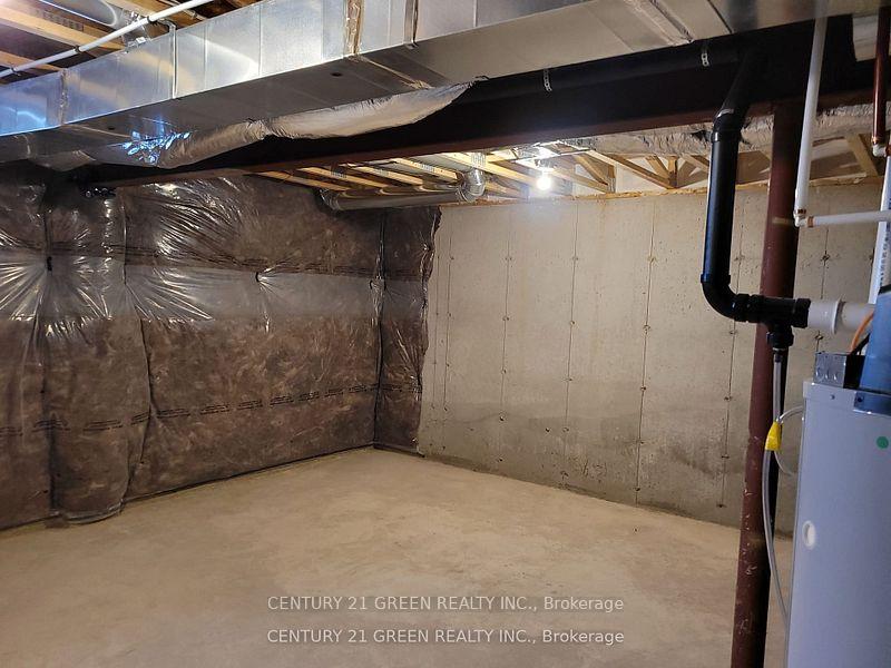 Photo 35 of 1492 Rose Way, Milton, Cobban — HOMEH