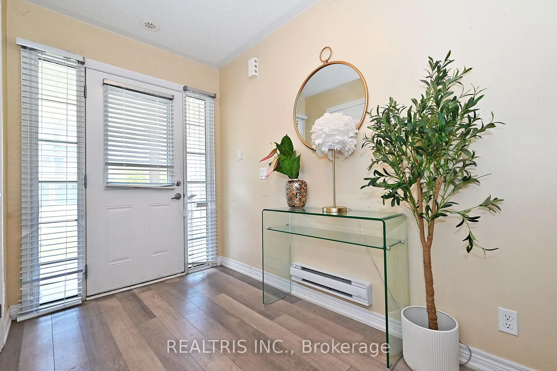 Photo 9 of 85 Tabaret Crescent, Oshawa, Windfields — HOMEH