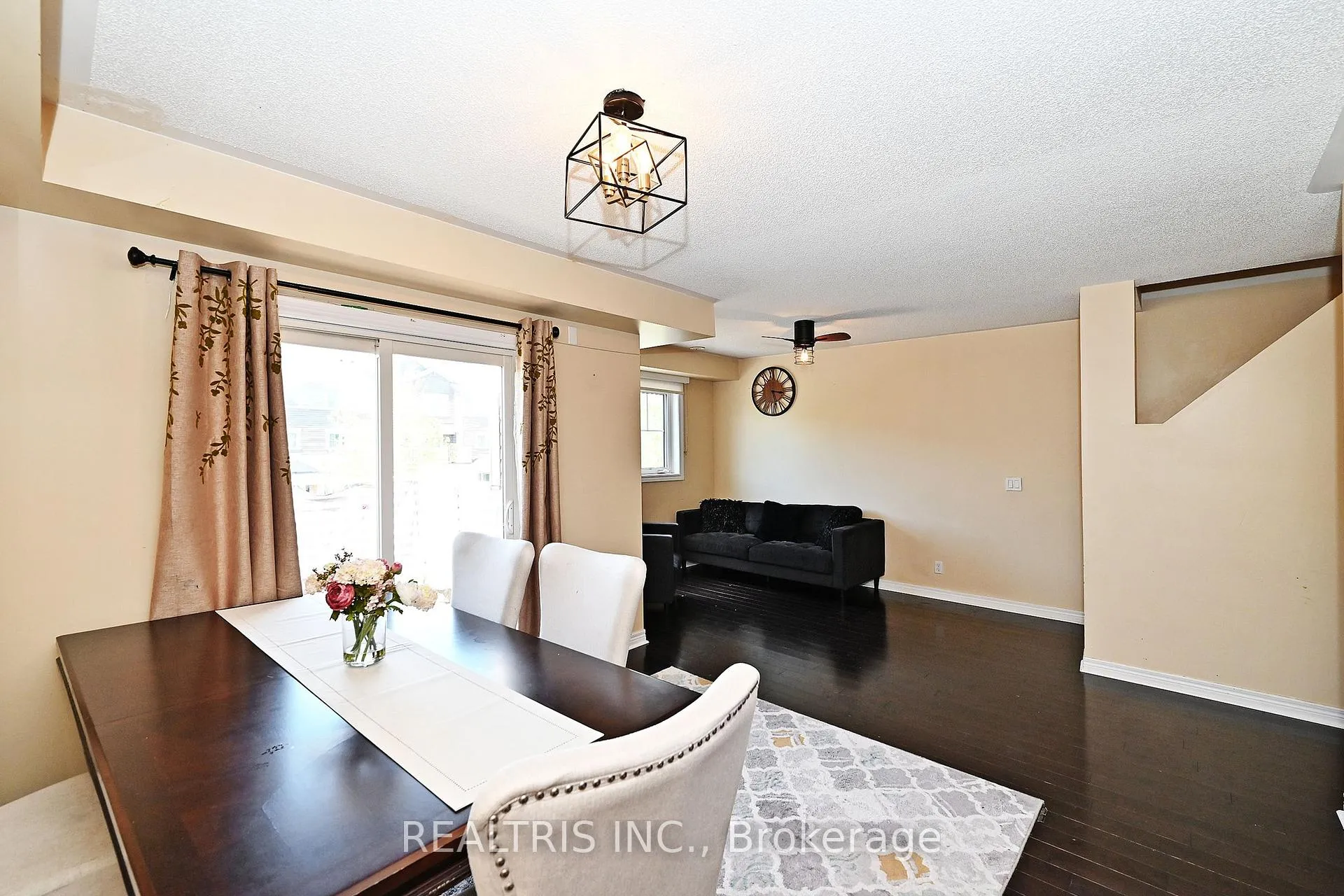 Photo 17 of 85 Tabaret Crescent, Oshawa, Windfields — HOMEH