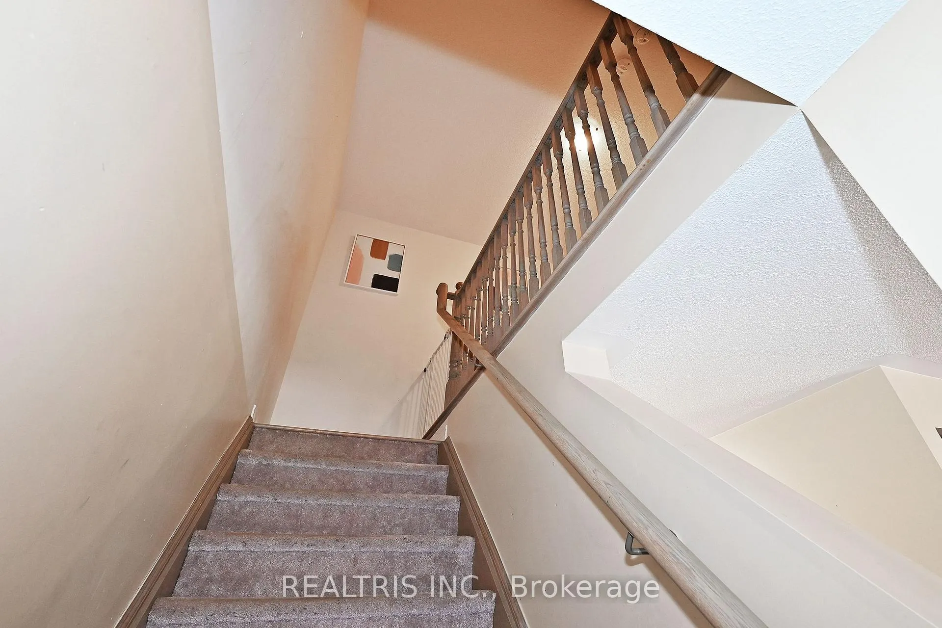 Photo 36 of 85 Tabaret Crescent, Oshawa, Windfields — HOMEH