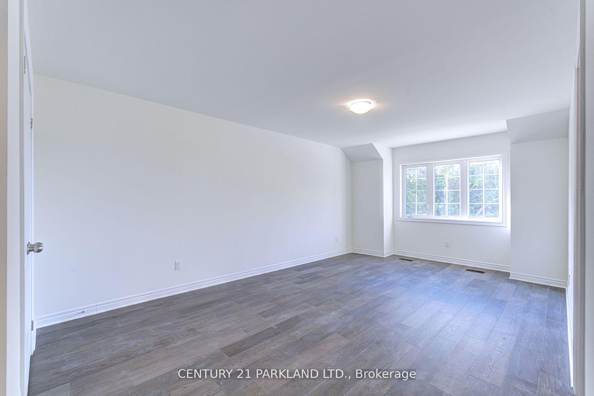 Photo 6 of Unit POTL #4, 1741 Fairport Road, Pickering, Dunbarton — HOMEH