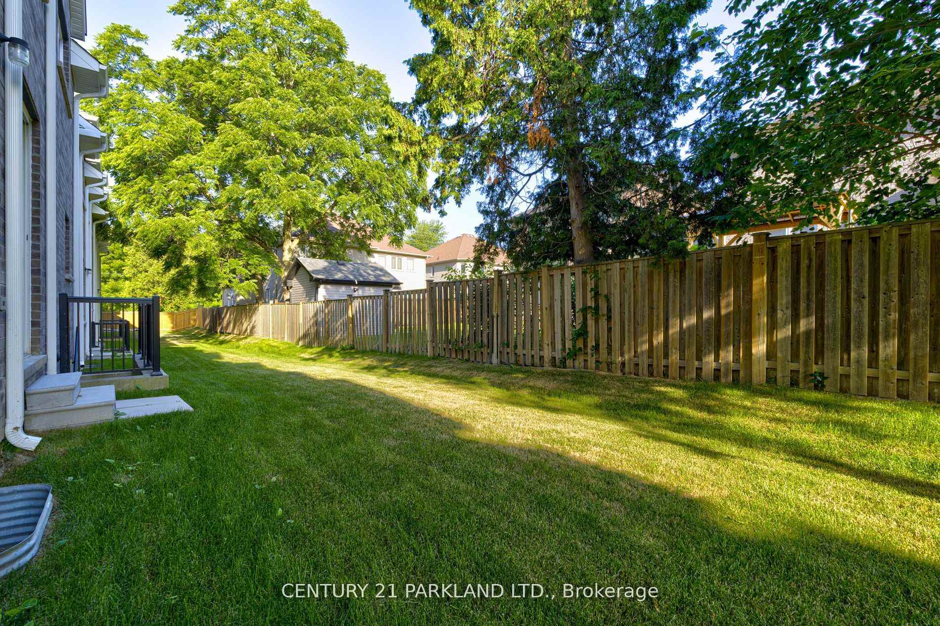 Photo 15 of Unit POTL #4, 1741 Fairport Road, Pickering, Dunbarton — HOMEH