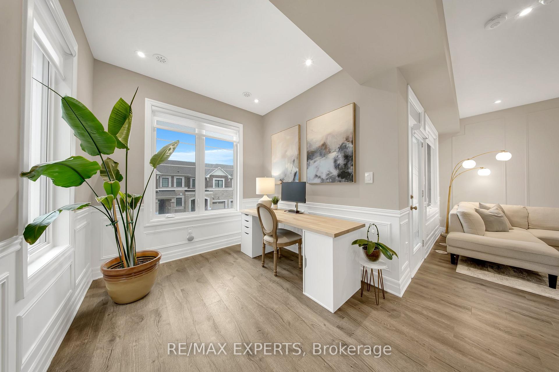 Photo 9 of 1573 Moira Crescent, Milton, Bowes — HOMEH