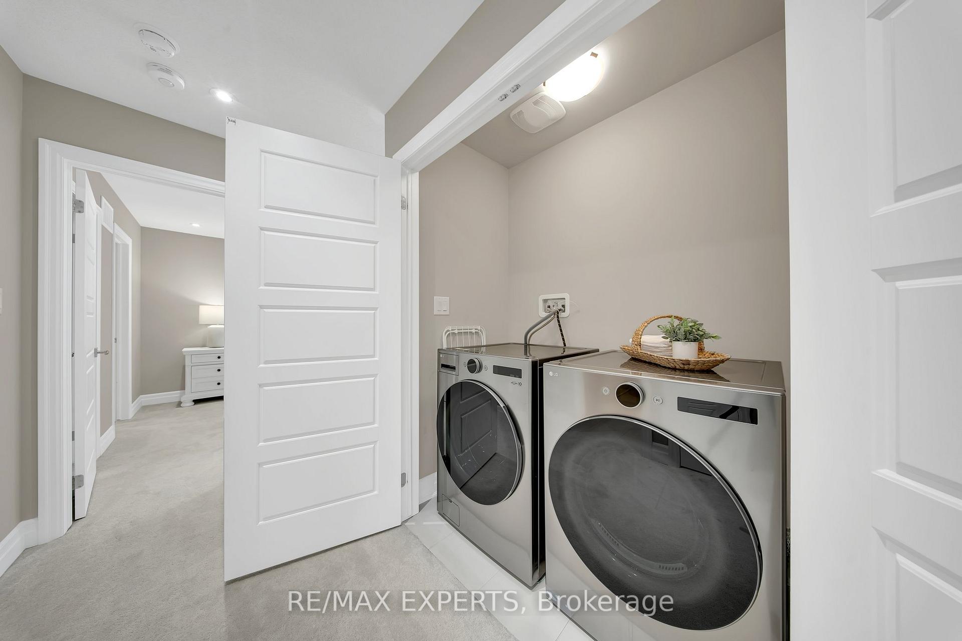 Photo 19 of 1573 Moira Crescent, Milton, Bowes — HOMEH
