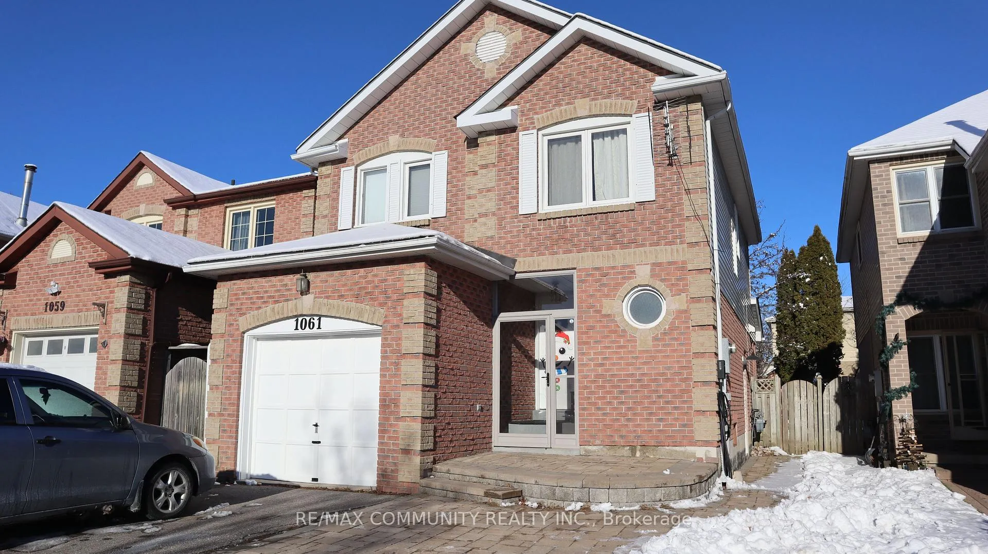Front of Unit Basement, 1061 Rowntree Crescent