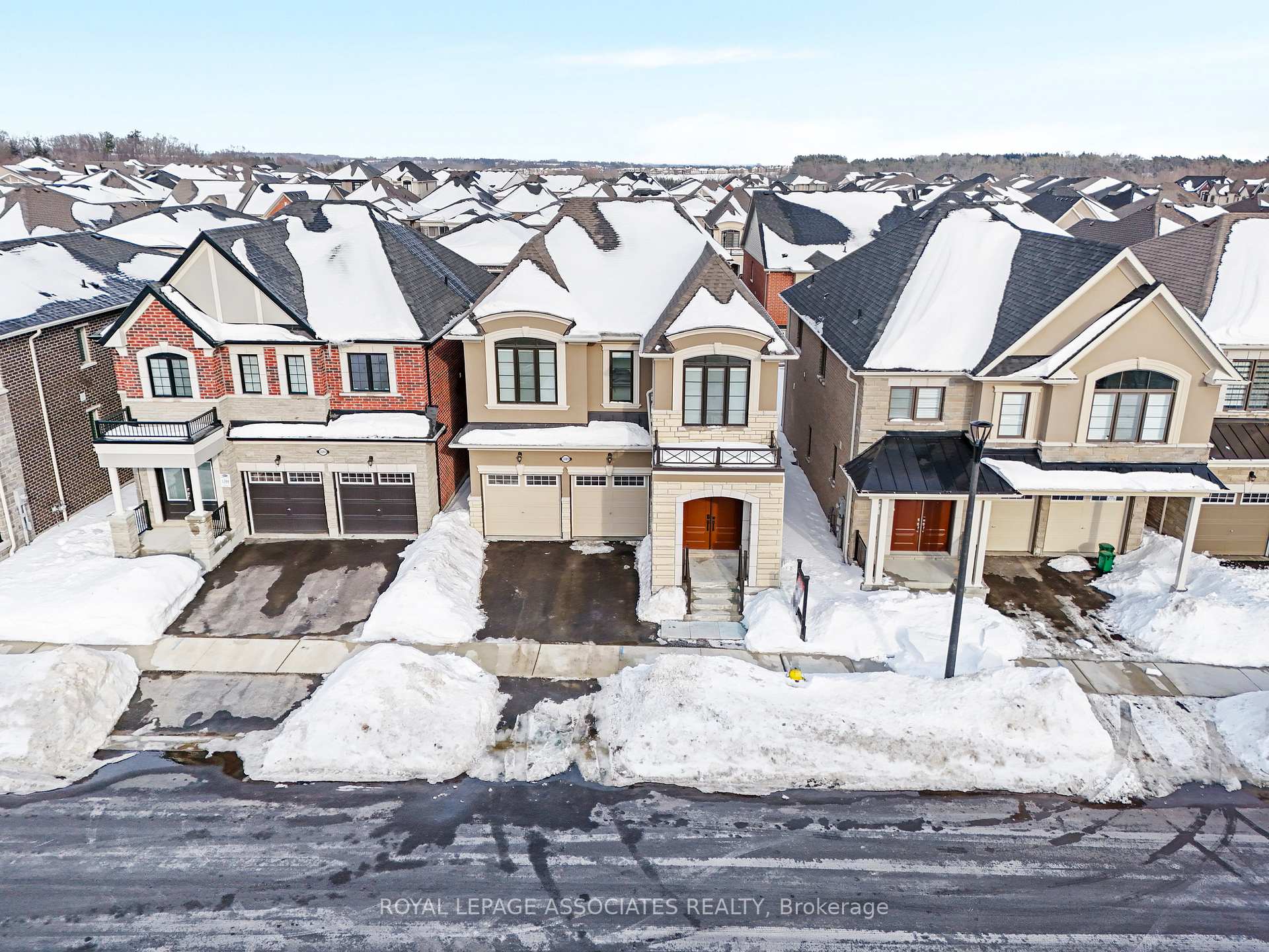 Photo 47 of 3089 Paperbirch Trail, Pickering, Rural Pickering — HOMEH