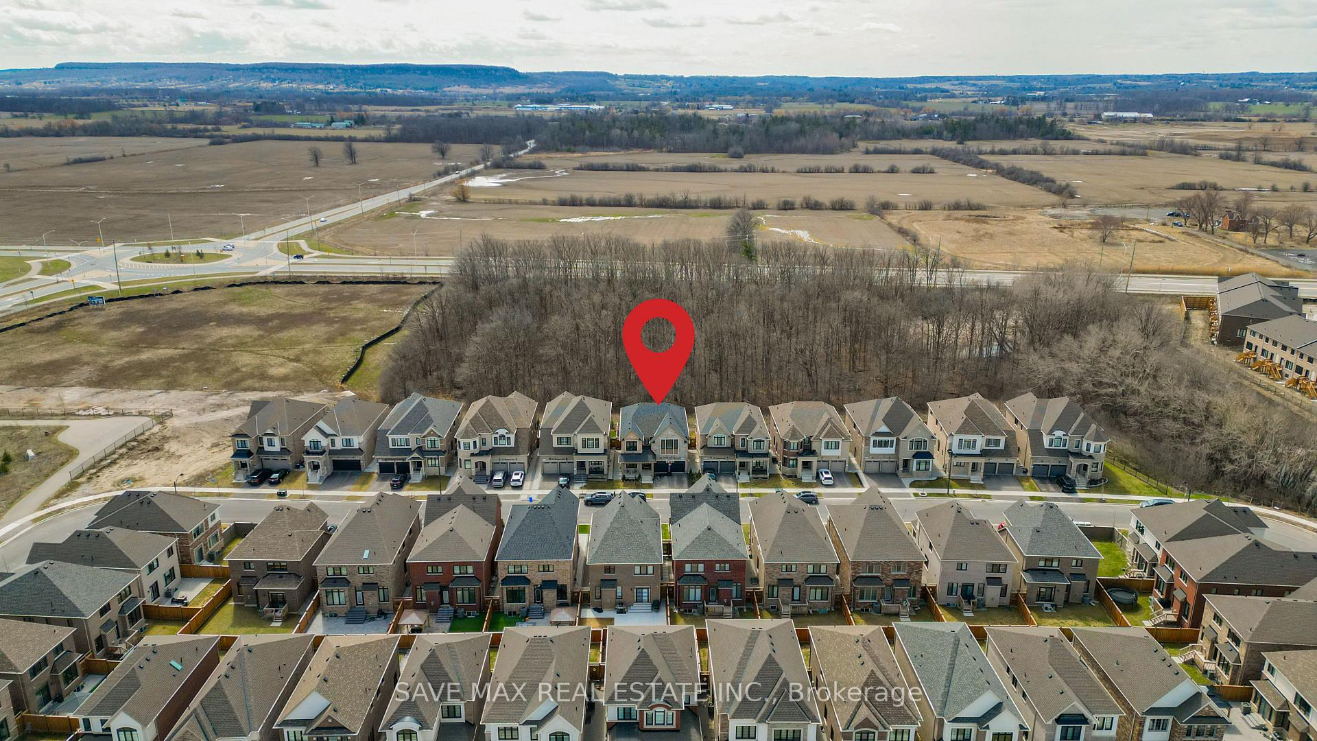 Photo 2 of 449 Thornborrow Court, Milton, Walker — HOMEH