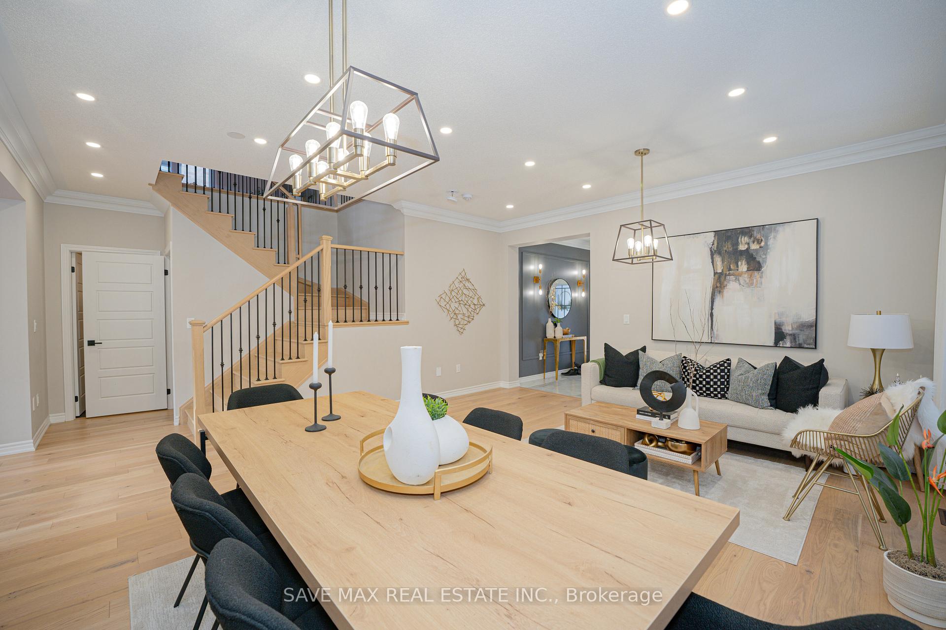 Photo 4 of 449 Thornborrow Court, Milton, Walker — HOMEH