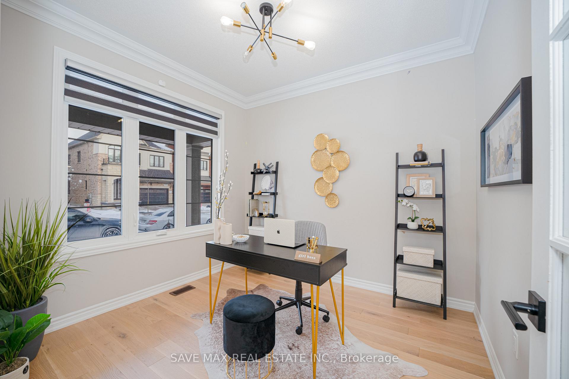 Photo 10 of 449 Thornborrow Court, Milton, Walker — HOMEH
