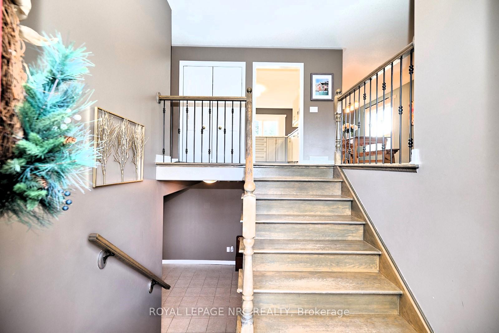 Photo 9 of 54 Sandra Drive, Pelham, Fenwick — HOMEH