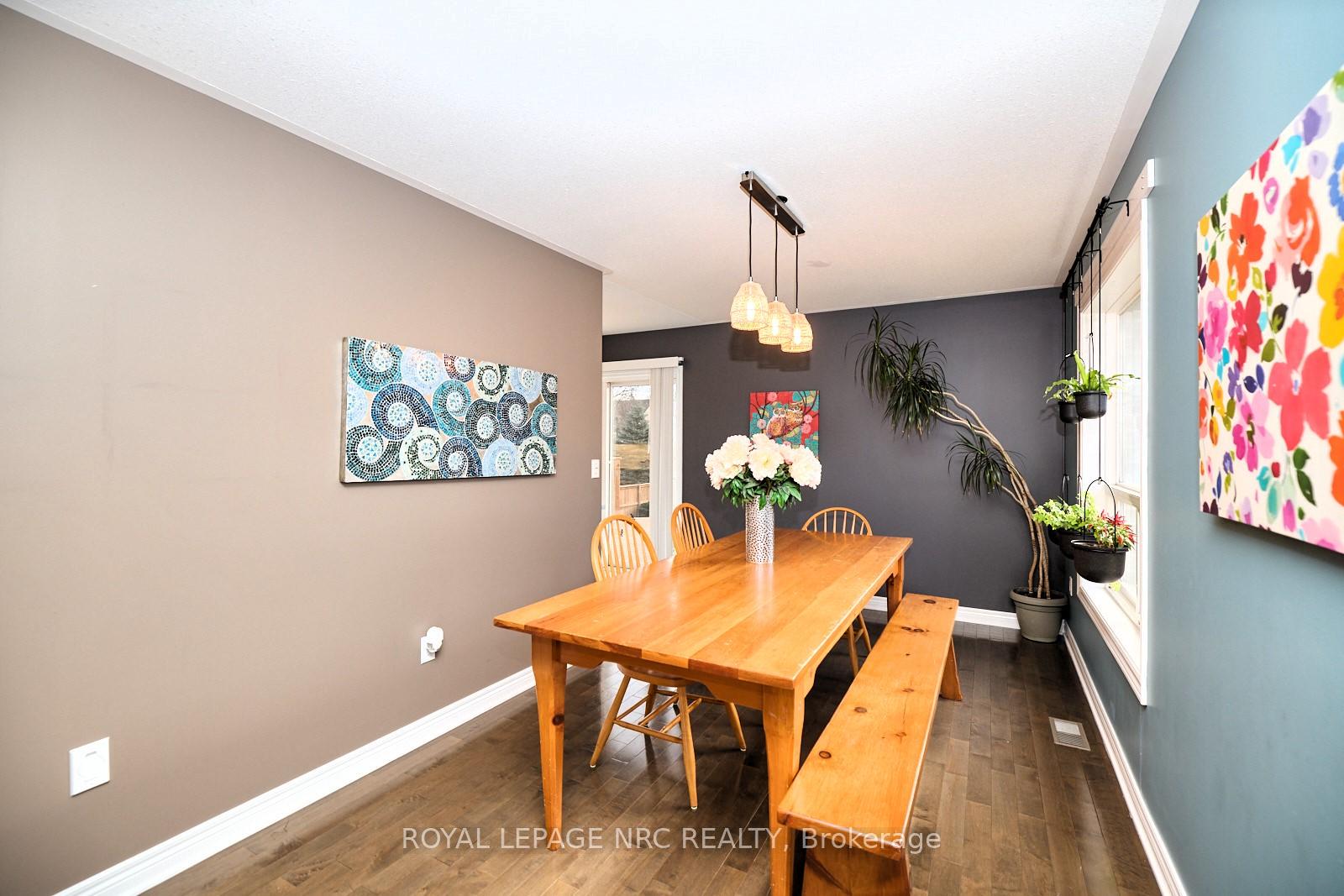 Photo 13 of 54 Sandra Drive, Pelham, Fenwick — HOMEH