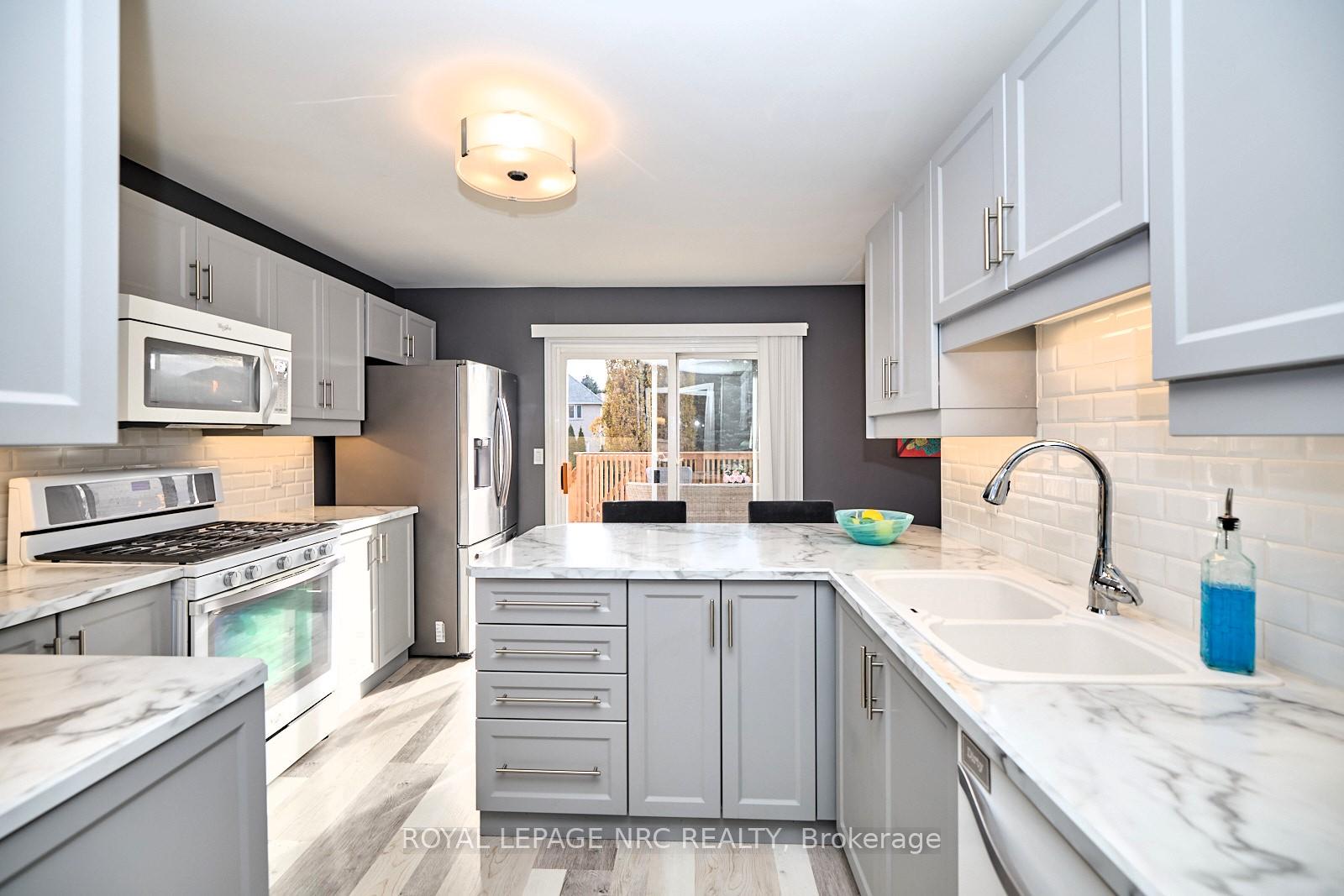 Photo 14 of 54 Sandra Drive, Pelham, Fenwick — HOMEH