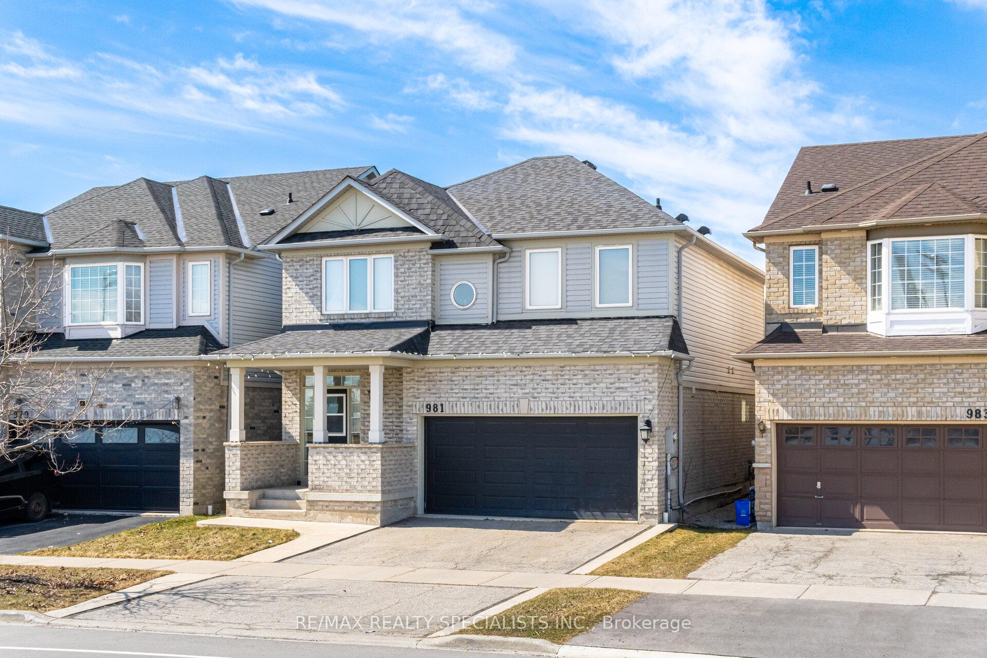 Photo 3 of 981 Kennedy Circle, Milton, Coates — HOMEH