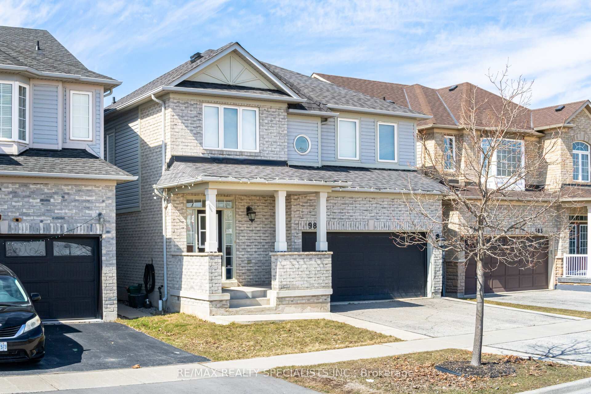 Photo 4 of 981 Kennedy Circle, Milton, Coates — HOMEH