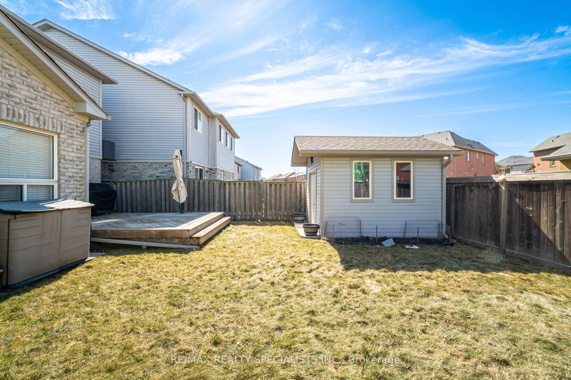 Photo 46 of 981 Kennedy Circle, Milton, Coates — HOMEH