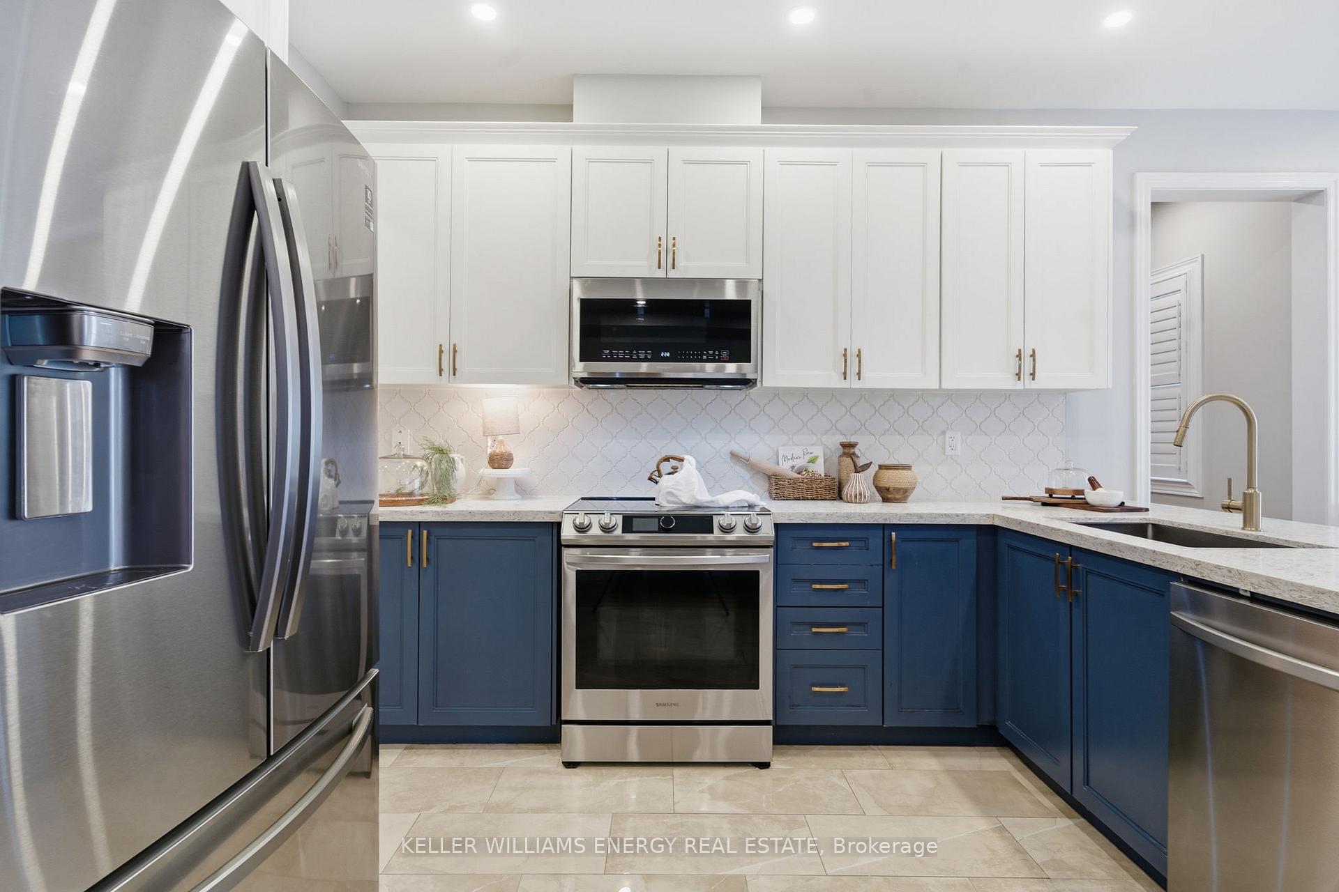 Photo 7 of 872 Black Cherry Drive, Oshawa, Taunton — HOMEH