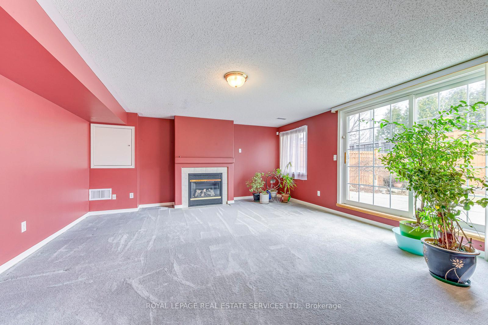 Photo 23 of 1652 Allan Crescent, Milton, Beaty — HOMEH