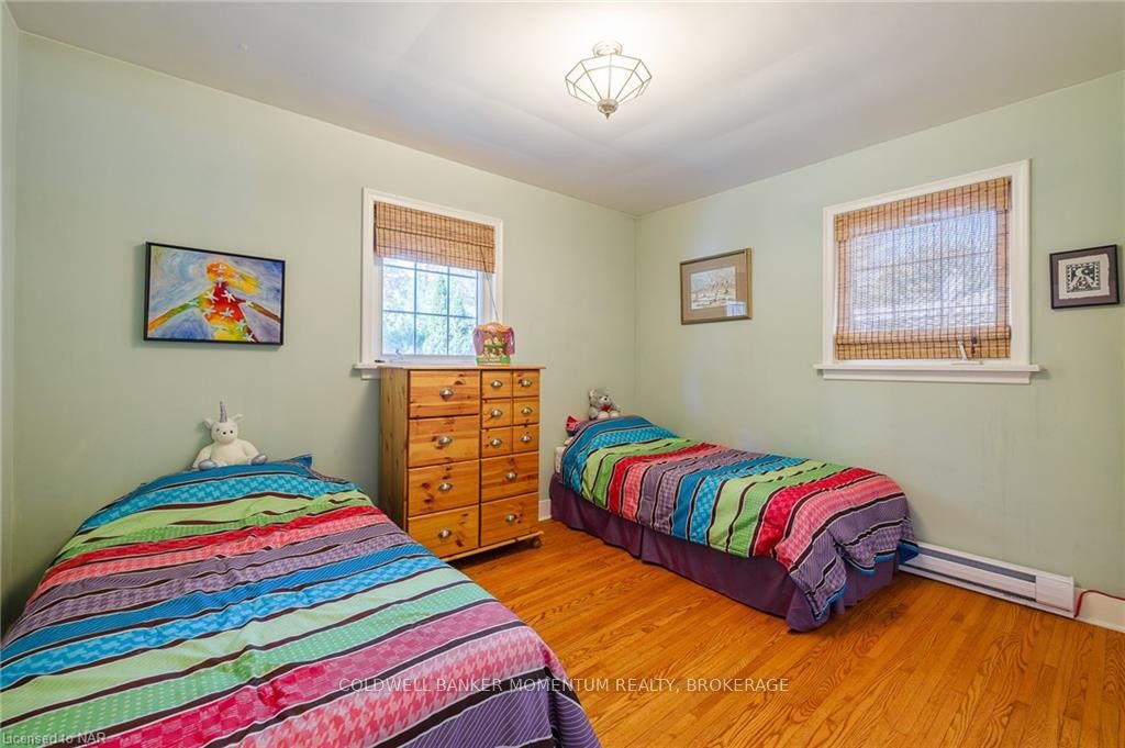 Photo 17 of 18 Alan Cr, Pelham, Fonthill — HOMEH