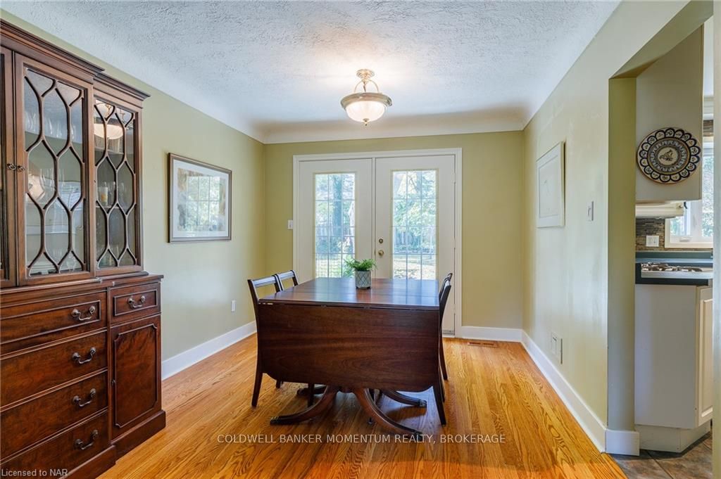 Photo 9 of 18 Alan Cr, Pelham, Fonthill — HOMEH