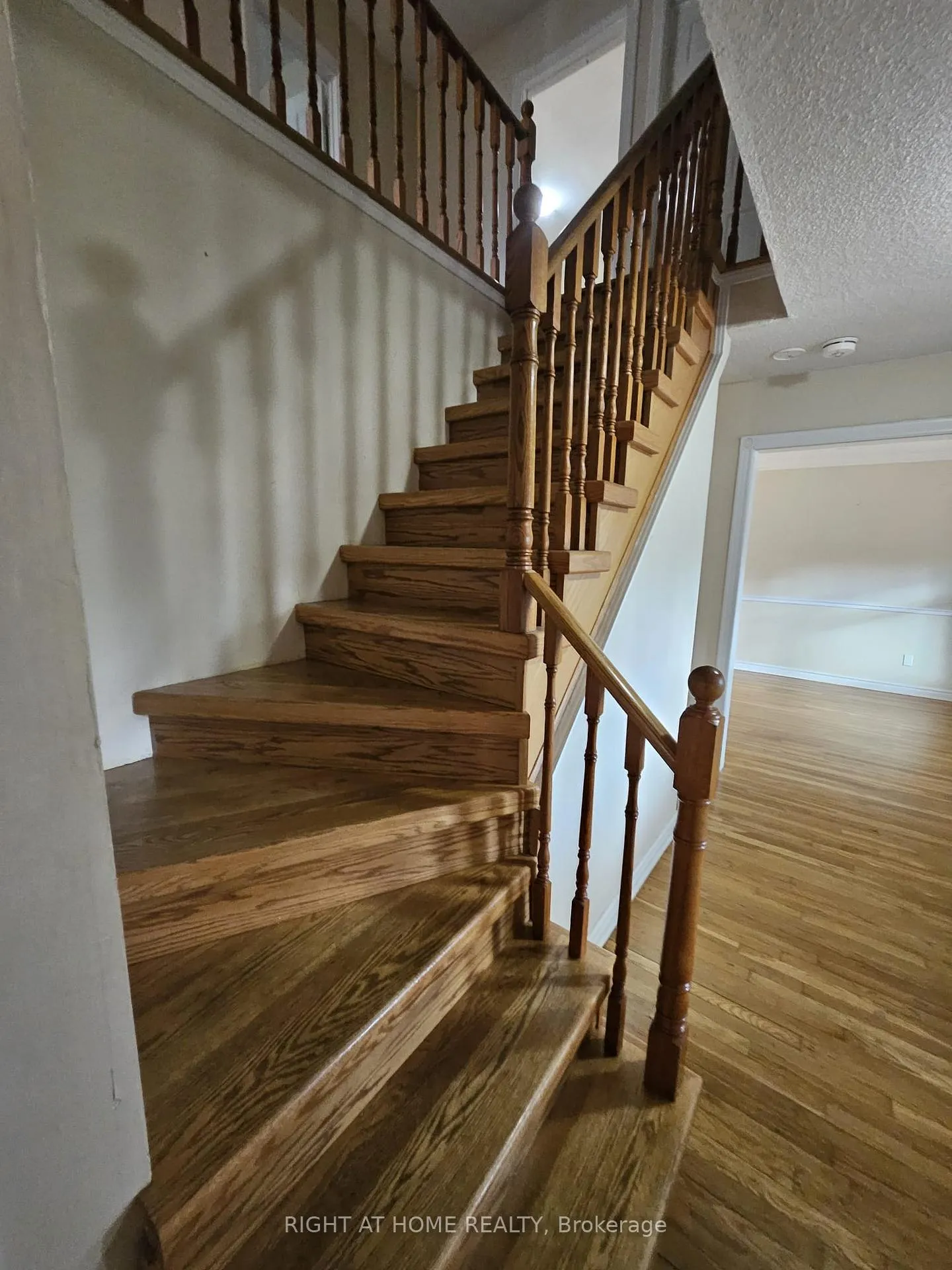 Photo 23 of Unit Main & 2nd Level, 730 Sheppard Avenue, Pickering, Woodlands — HOMEH