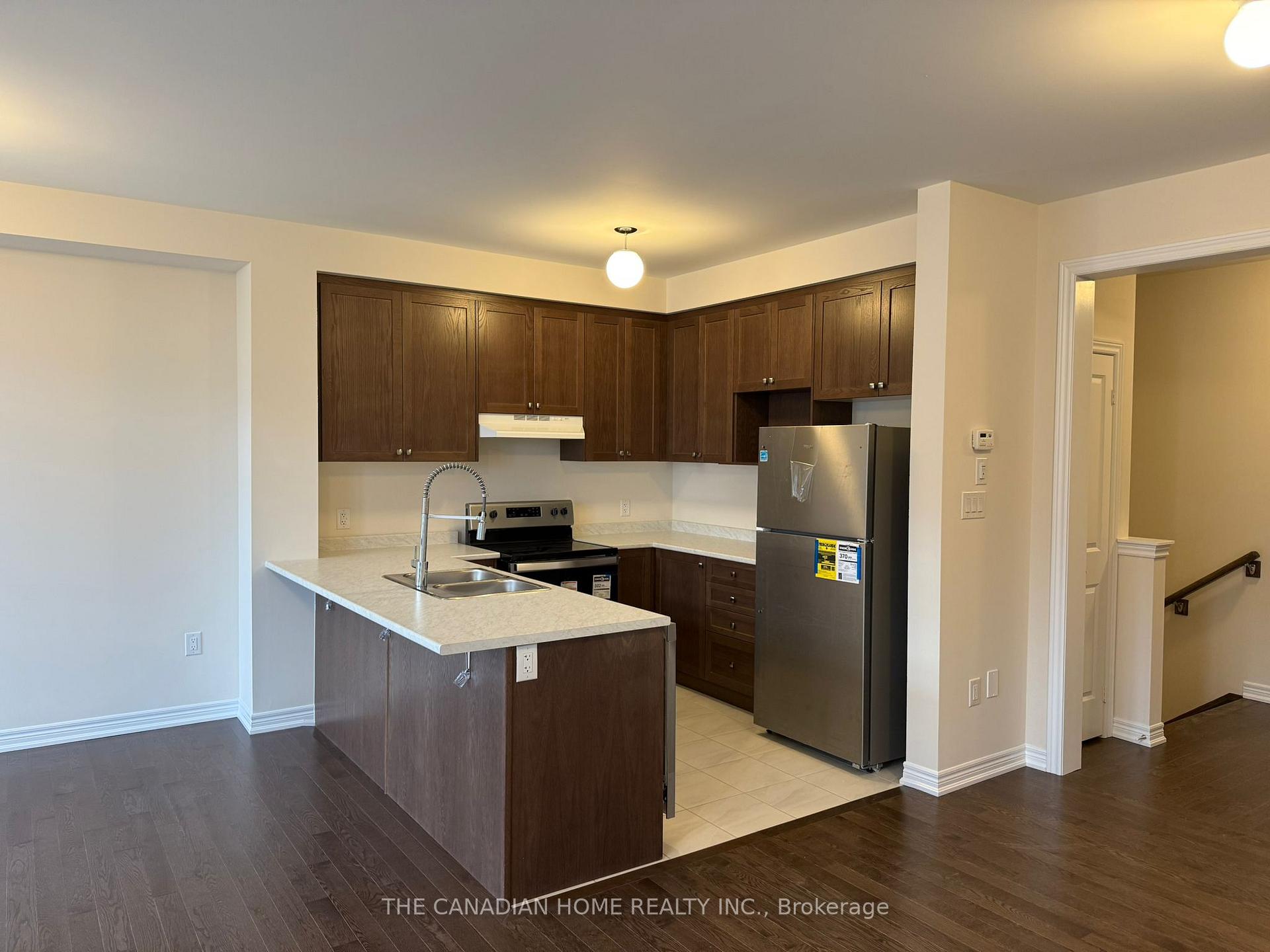 Photo 10 of 2045 Horace Duncan Crescent, Oshawa, Kedron — HOMEH