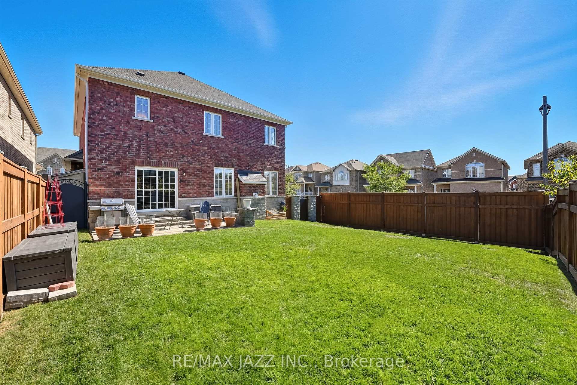 Photo 19 of 1728 Jack Glenn Street, Oshawa, Taunton — HOMEH