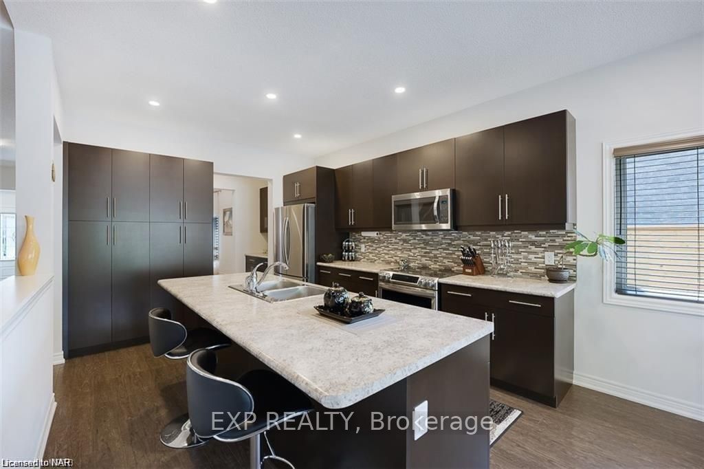 Photo 5 of 62 Buckley Terrace, Pelham, Fonthill — HOMEH