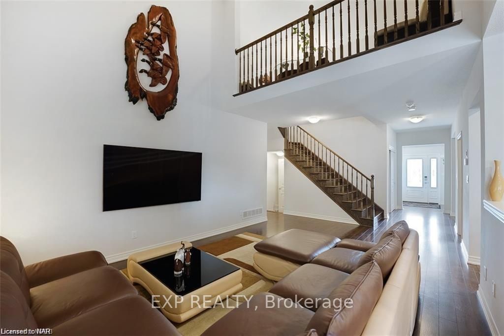Photo 6 of 62 Buckley Terrace, Pelham, Fonthill — HOMEH
